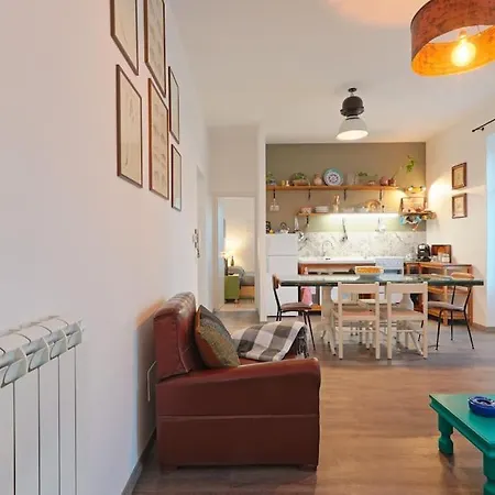 La Casuzza Del Borgo - Porto - Politeama *