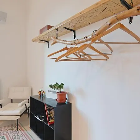 La Casuzza Del Borgo - Porto - Politeama